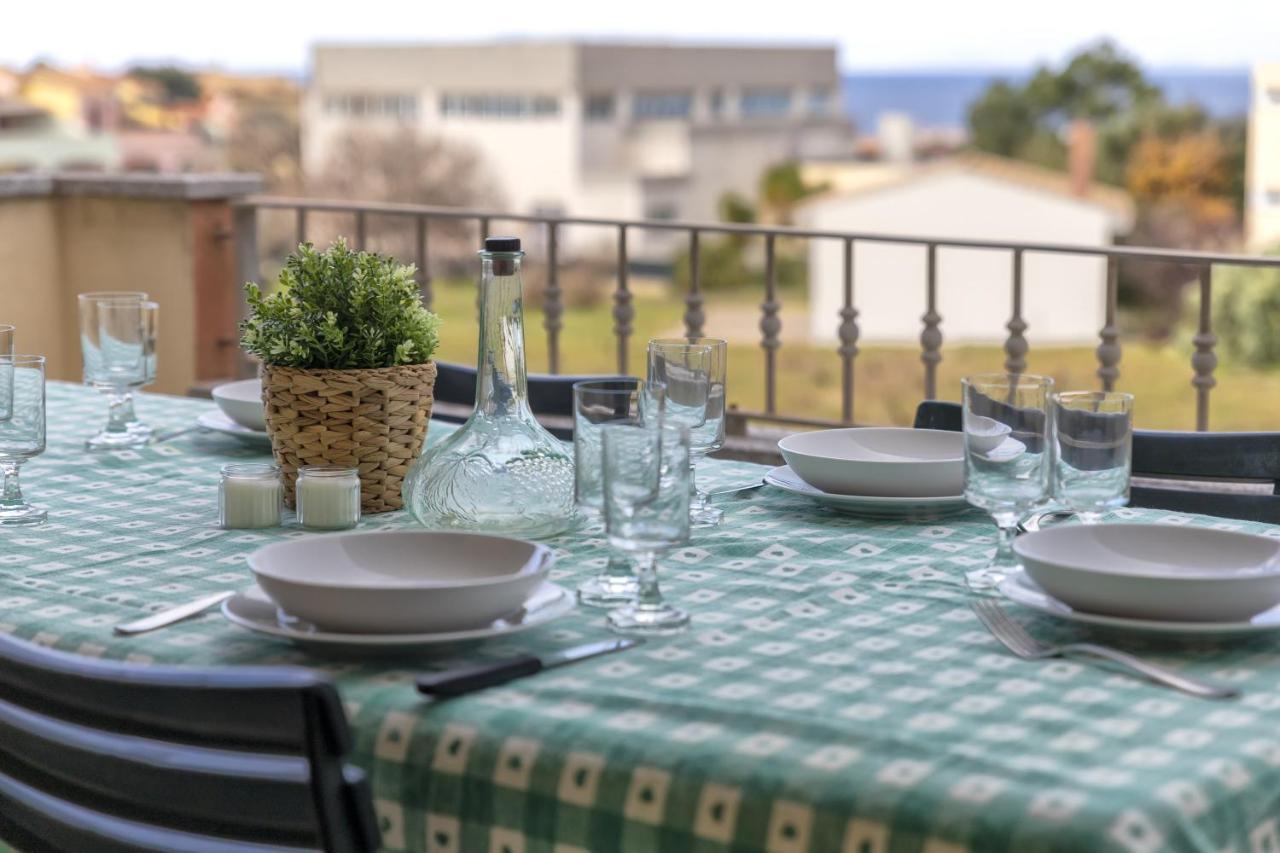 Villa Pitti Кастельсардо Екстер'єр фото